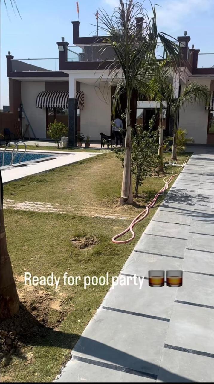 The Jungle Retreat Hotel Ghaziabad Luaran gambar